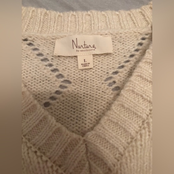 Nurture by westbound rhinestone sweater NWT L - Picture 6 of 6